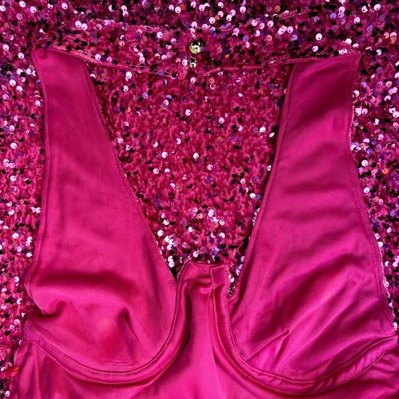 Fashion Nova Pink Sequin Corset Mini Dress Size M 8 Halter Velvet Stretch Party - Picture 16 of 16